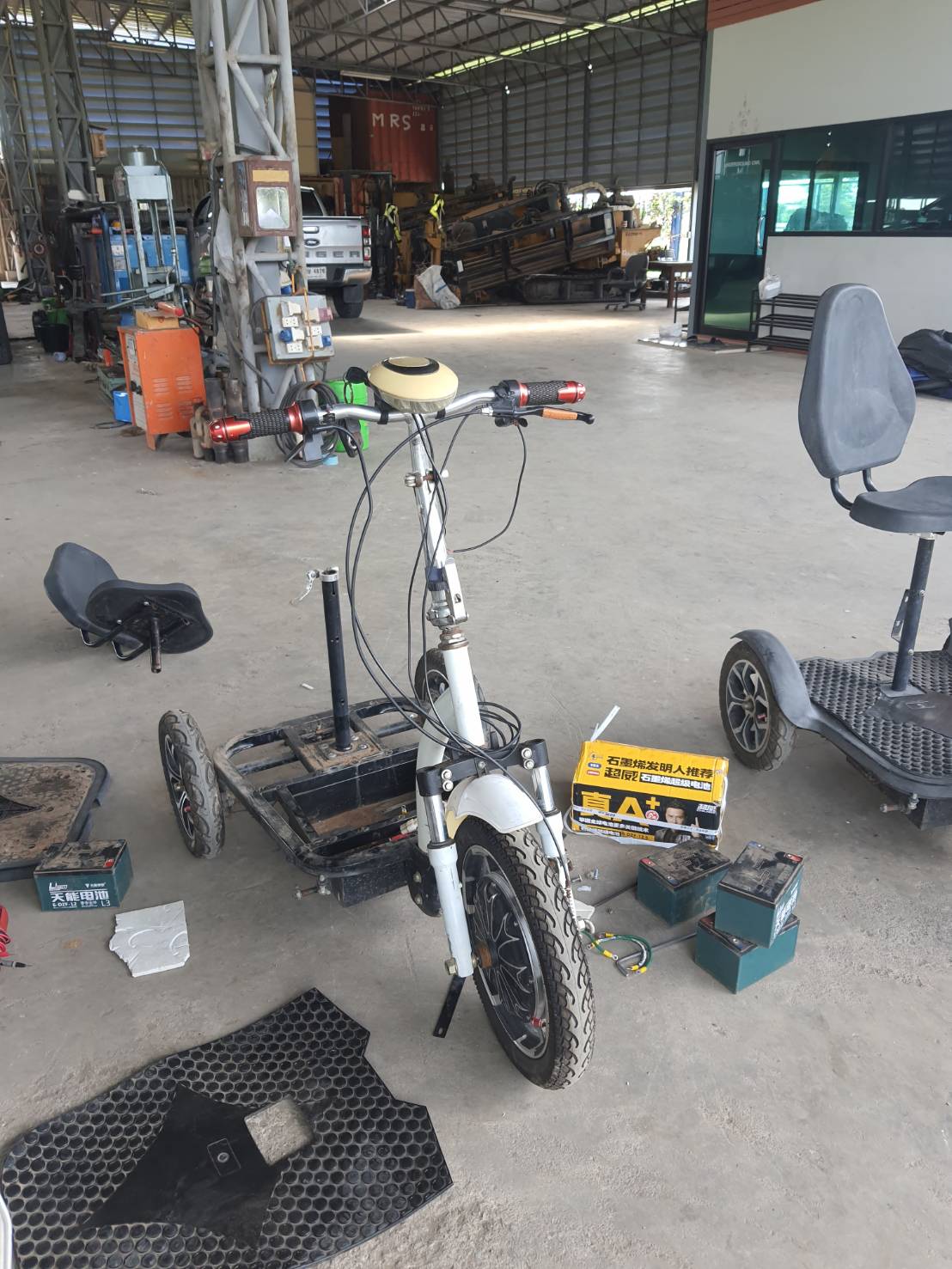 เปลี่ยนแบต-16