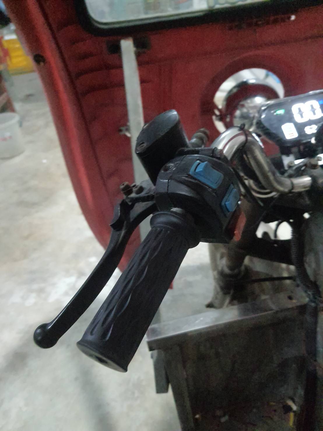 เปลี่ยนแบตเตอร์รี่-9