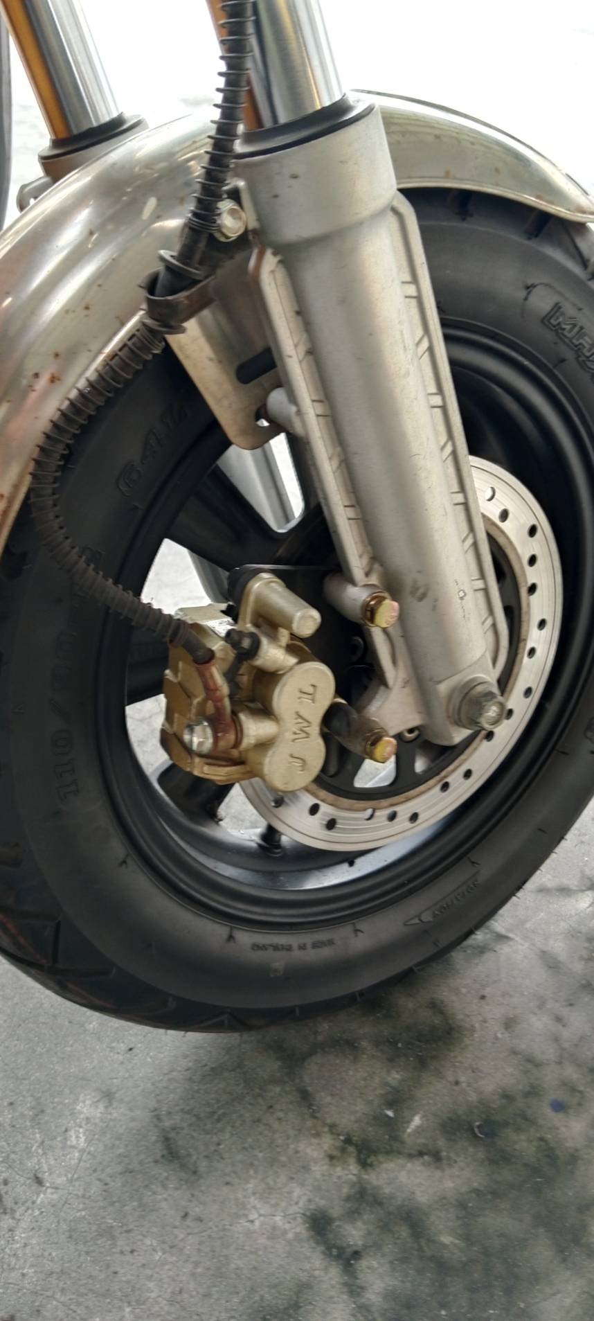 เปลี่ยนยาง-2