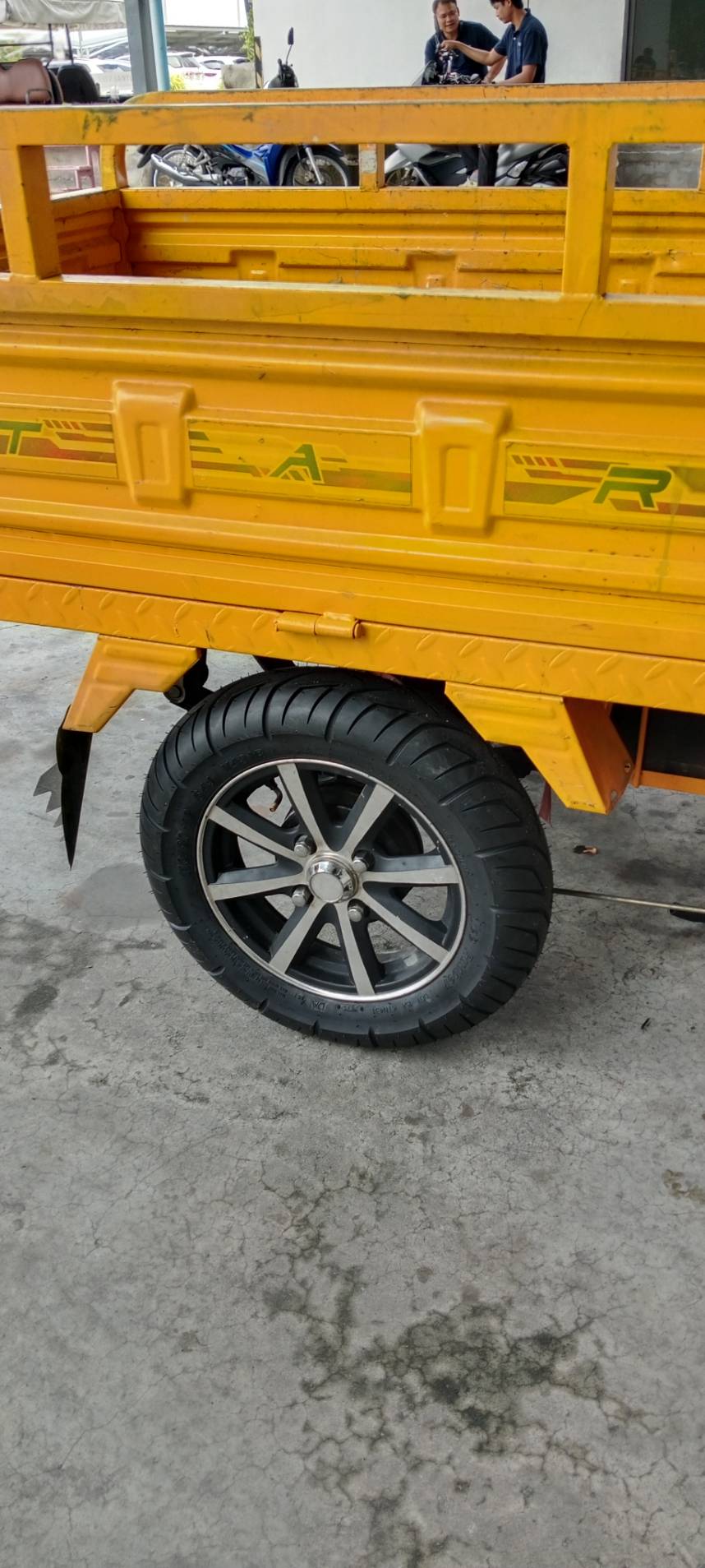 เปลี่ยนยาง-8