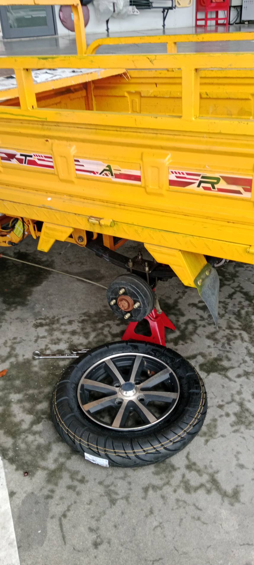 เปลี่ยนยาง-10