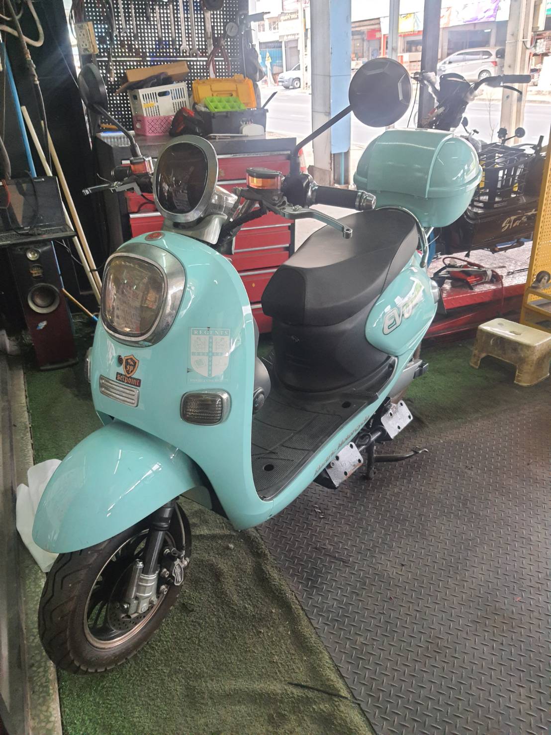 เปลี่ยนกล่องควบคุมและไล่ระบบไฟ-1