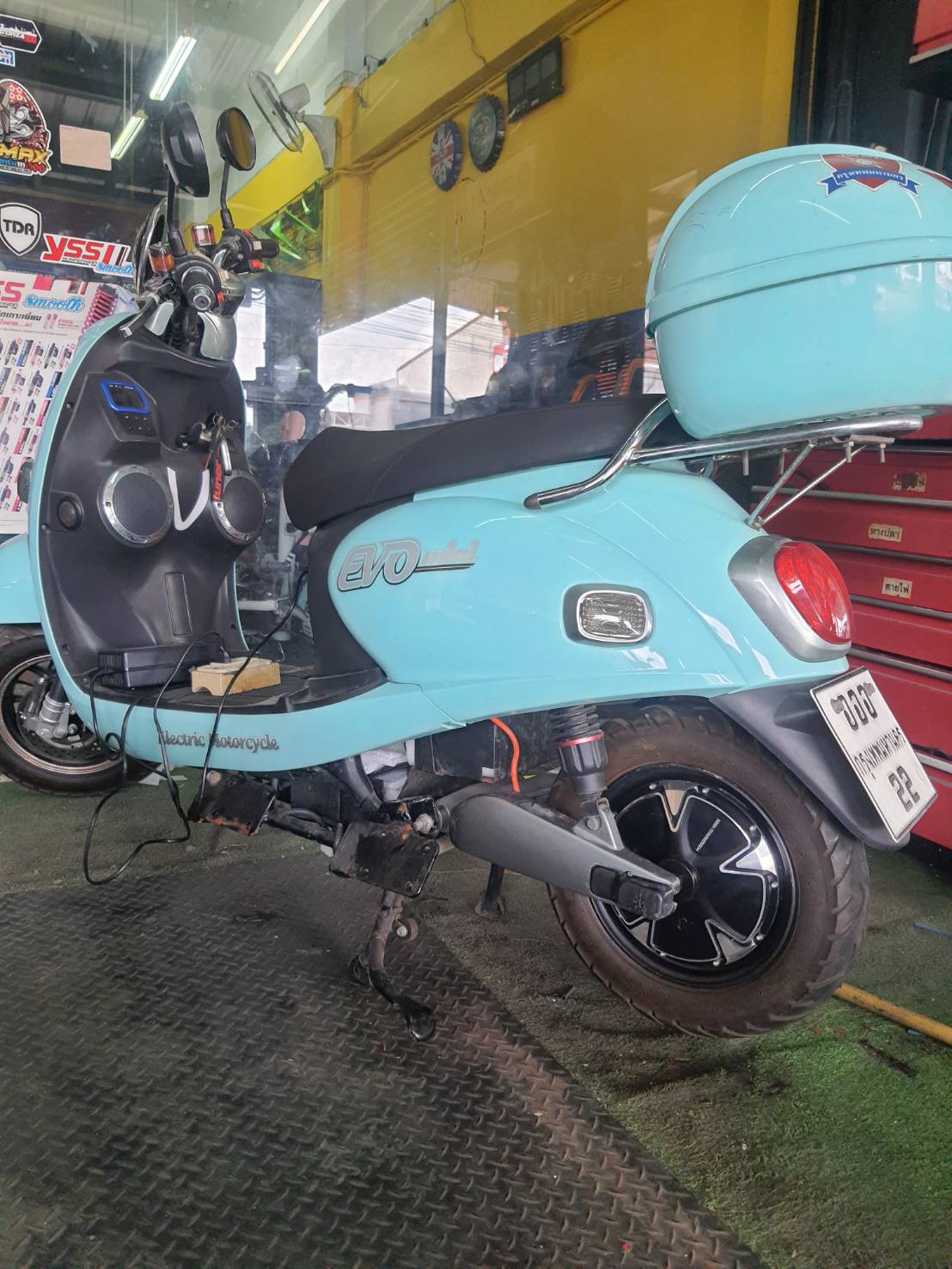 เปลี่ยนกล่องควบคุมและไล่ระบบไฟ-12